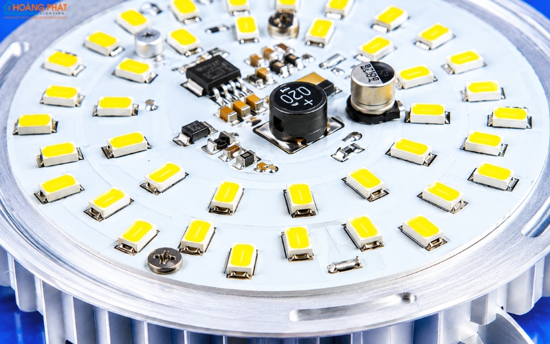Chip LED Thế Hệ Mới: SMD, COB Và Cách Chọn Đèn Hiệu Suất Cao