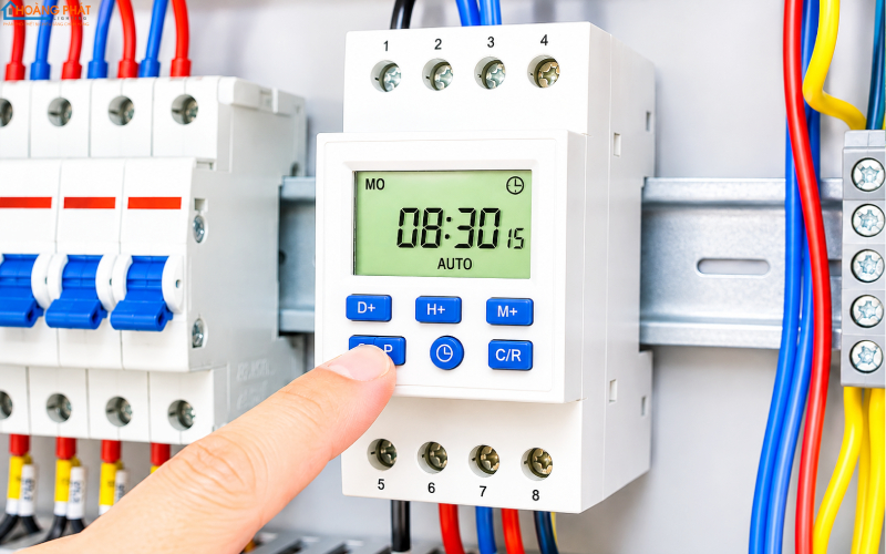 Công Tắc Hẹn Giờ Timer: Cách Chọn Và Cài Đặt Để Tự Động Hóa Thiết Bị Điện Gia Đình