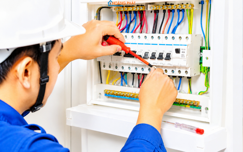 Điện Chập Chờn Lúc Có Lúc Không: Cách Truy Tìm Điểm Tiếp Xúc Kém