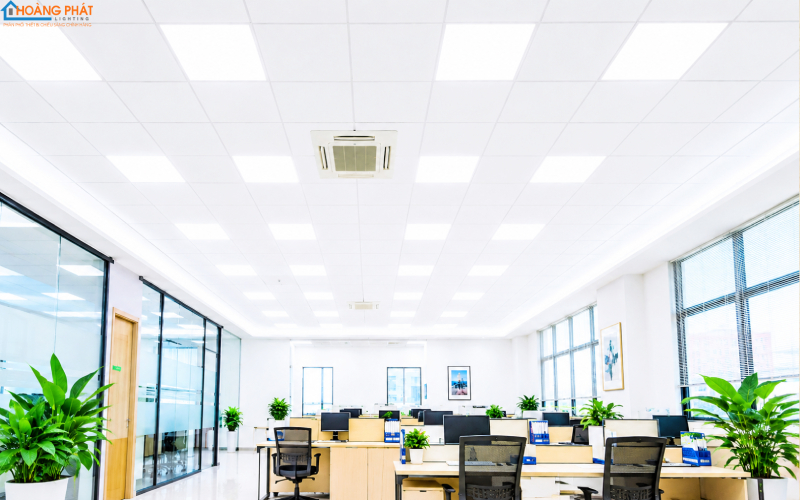 Đèn LED Panel Sáng Không Đều, Tối Góc: Nguyên Nhân Và Cách Xử Lý