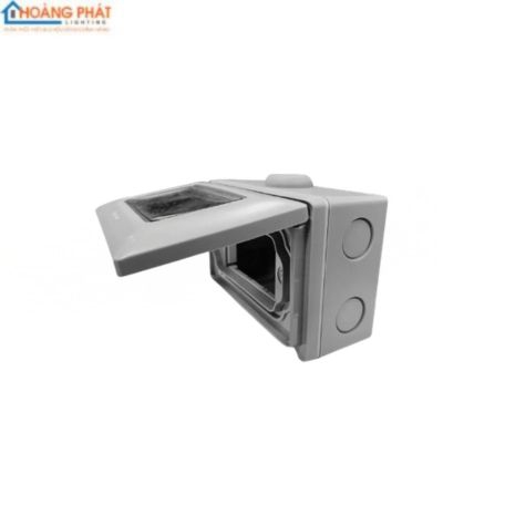 Hộp có nắp che mưa lắp nổi IP55 cho 3 thiết bị WEG8973LH-VN Panasonic